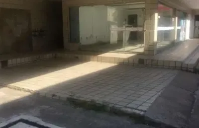 Posto bandeira branca ou ponto comercial, área movimentada, região  norte, aceito imóvel ou carro