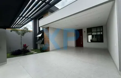 Casa de alto padrão com 3 quartos e 170m² à venda em são roque, divinópolis-mg!