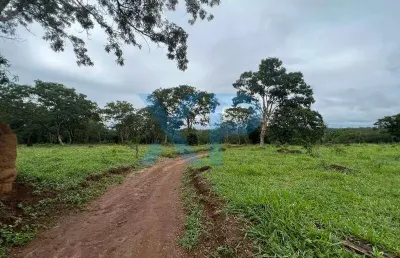 Fazendinha rural a venda no município de são sebas tião do oeste-mg