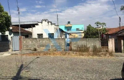 Terreno à venda na Rua Campos Gerais, São José, Divinópolis