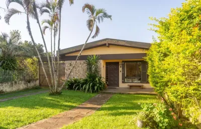 Casa com 3 quartos à venda na avenida imperial, --, ipanema, porto alegre por r$ 650.000