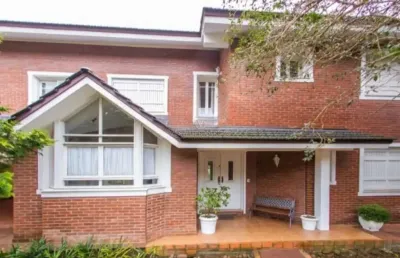 Casa com 4 quartos à venda na rua deputado astério de mello, --, teresópolis, porto alegre por r$ 1.720.000