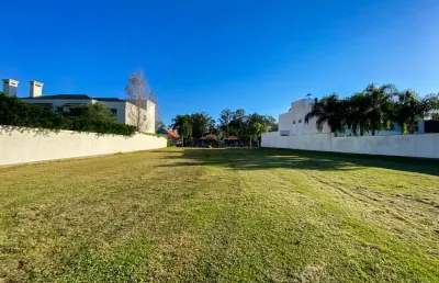Terreno em condomínio fechado à venda na avenida juca batista, --, belém novo, porto alegre por r$ 750.000