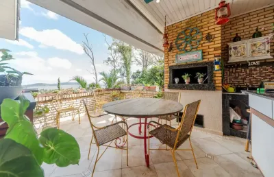 Casa em condomínio fechado com 3 quartos à venda na rua doutor arnaldo da silva ferreira, --, jardim isabel, porto alegre por r$ 1.500.000
