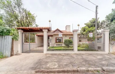 Casa com 4 quartos à venda na rua landel de moura, --, tristeza, porto alegre por r$ 900.000