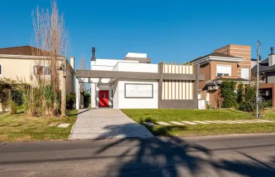 Casa em condomínio fechado com 3 quartos à venda na avenida juca batista, --, belém novo, porto alegre por r$ 1.950.000
