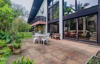 Casa com 4 quartos à venda na rua padre joão batista reus, --, vila conceição, porto alegre por r$ 2.800.000