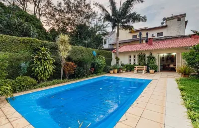 Casa com 3 quartos à venda na avenida cinco de novembro, --, teresópolis, porto alegre por r$ 950.000