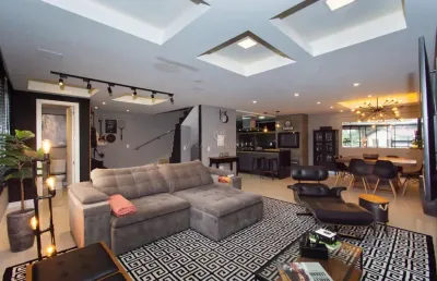 Casa em condomínio fechado com 3 quartos à venda na rua padre joão batista reus, --, vila conceição, porto alegre por r$ 1.180.000