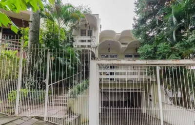 Casa com 6 quartos à venda na avenida icaraí, --, cristal, porto alegre por r$ 1.570.000