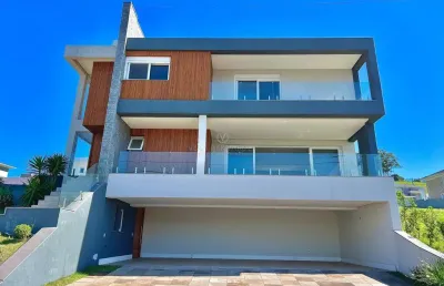 Casa em condomínio fechado com 4 quartos à venda na estrada das três meninas, --, vila nova, porto alegre por r$ 2.300.000