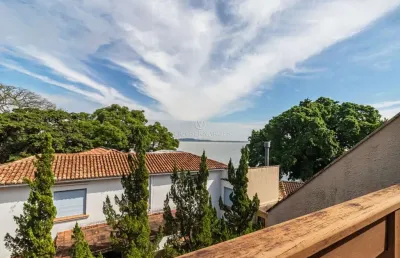 Casa em condomínio fechado com 3 quartos à venda na rua padre joão batista reus, --, vila conceição, porto alegre por r$ 1.290.000