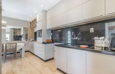 Casa com 4 quartos à venda na rua laguna, --, cavalhada, porto alegre por r$ 750.000