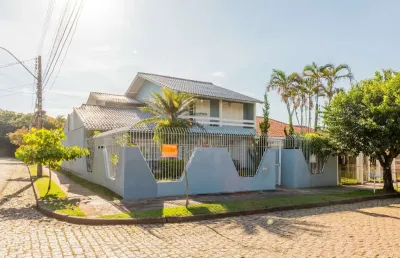 Casa com 3 quartos à venda na rua paulo derly strehl, --, espírito santo, porto alegre por r$ 950.000