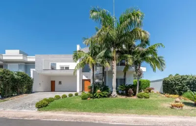 Casa em condomínio fechado com 3 quartos à venda na avenida juca batista, --, belém novo, porto alegre por r$ 2.700.000