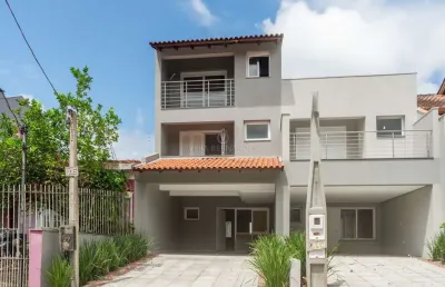 Casa com 3 quartos à venda na rua ari peixoto martins, --, espírito santo, porto alegre por r$ 690.000