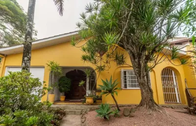 Casa com 4 quartos à venda na avenida pereira passos, --, vila assunção, porto alegre por r$ 1.600.000