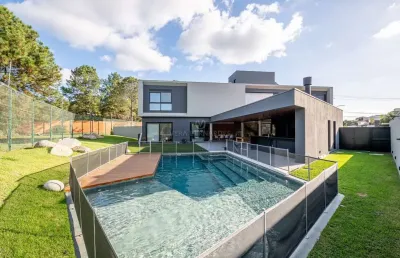 Casa em condomínio fechado com 5 quartos à venda na estrada das três meninas, --, vila nova, porto alegre por r$ 4.900.000