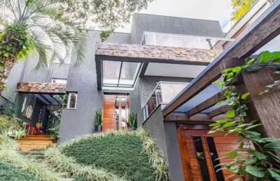 Casa com 3 quartos à venda na rua caeté, --, vila assunção, porto alegre por r$ 2.800.000