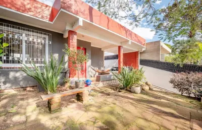Casa com 3 quartos à venda na rua landel de moura, --, tristeza, porto alegre por r$ 1.250.000