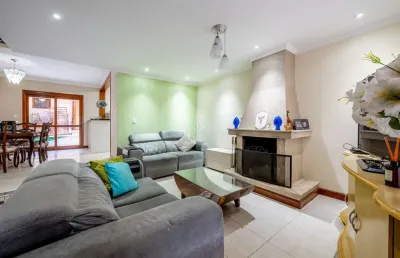 Casa com 6 quartos à venda na rua claudio da silva pinto, --, espírito santo, porto alegre por r$ 799.990