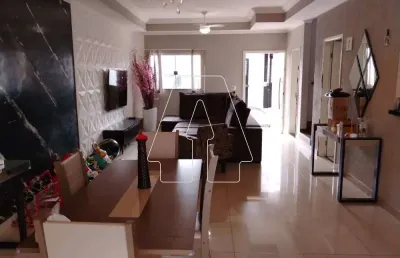 Ótima casa , pronta para morar próximo a avenidas , escola.