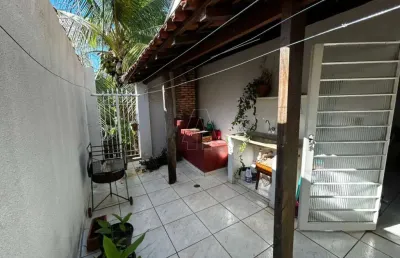 Casa com 3 quartos à venda na Vila Mendonça, Araçatuba 