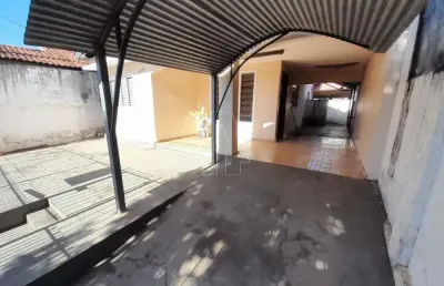 Casa com 3 quartos à venda no Novo Paraíso, Araçatuba 