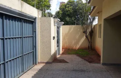 Casa com 3 quartos à venda no Jardim Sumaré, Araçatuba 