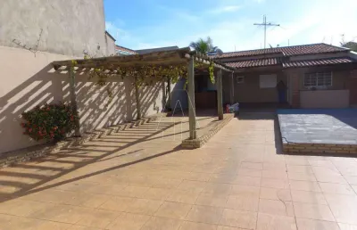 Casa com 2 quartos à venda no Concórdia IV, Araçatuba 