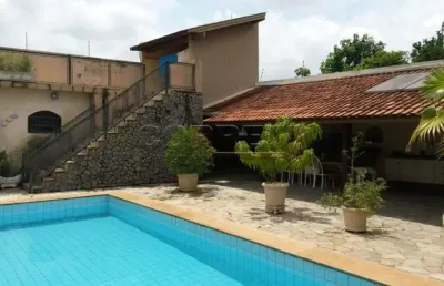 Casa com 3 quartos à venda no Novo Paraíso, Araçatuba 
