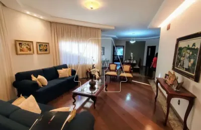 Casa com 3 quartos à venda na Vila Bandeirantes, Araçatuba 