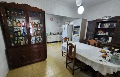 Casa com 3 quartos para alugar na Vila Mendonça, Araçatuba 