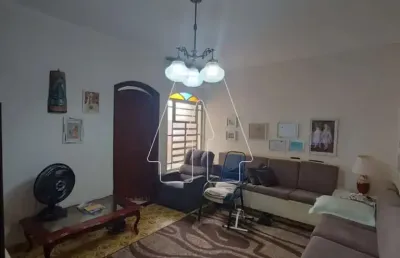 Casa com 3 quartos à venda na Vila São Paulo, Araçatuba 