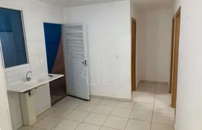 Casa com 2 quartos para alugar em Residencial Aimore, Araçatuba 