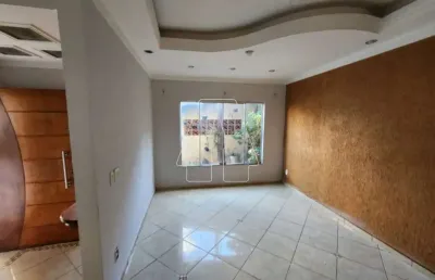 Casa com 3 quartos para alugar no Saudade, Araçatuba 