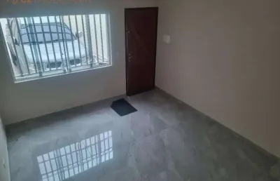 Casa com 2 quartos à venda na Rua Nossa Sra. Acheropita, 32, Vila Santa Clara, São Paulo