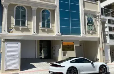 Ótimo apartamento novo | 3 suítes, 2 vagas de garagem na meia praia em itapema/sc - imobiliária áfrica