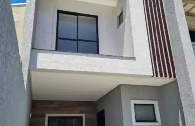 Sobrado triplex | 3 quartos sendo 1 suíte, 2 vagas de garagem no morretes em itapema/sc - imobiliária áfrica