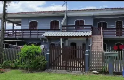 Casa com 4 quartos à venda na Rua Teixeira Soares, 74, Cohapar, Guaratuba