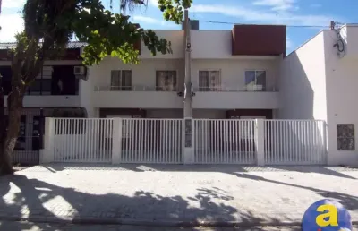 Sobrado, 3 quartos sendo 1 suítes, 2 vagas de garagem descobertas, praia central , guaratuba/pr - imobiliária áfrica
