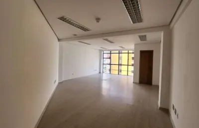 Sala comercial para alugar no centro, canoas  por r$ 1.930