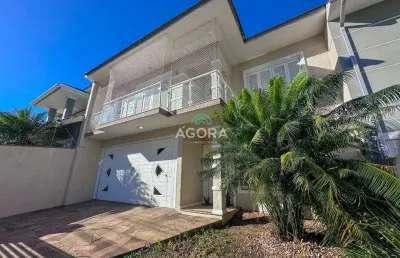 Casa com 4 quartos para alugar no estância velha, canoas  por r$ 7.000