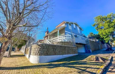 Casa com 3 quartos para alugar no são josé, canoas  por r$ 6.000