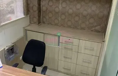 Sala comercial em condomínio no centro de jacareí - 30m²