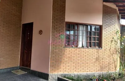 Casa terrea no cidade jardim - 3 quartos + edícula no fundo