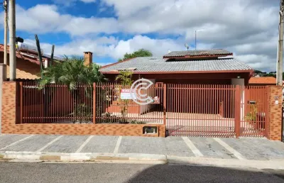 Casa com 3 quartos à venda na rua osvaldo cruz, 44, centro, vinhedo por r$ 1.010.000