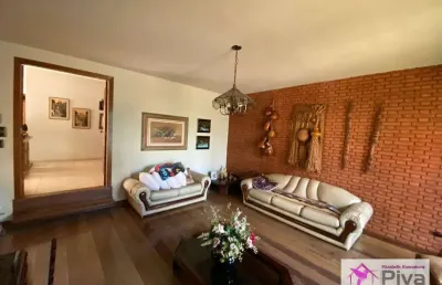 Casa ampla com 3 dormitórios à venda na área central - leme/sp