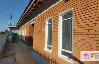 Casa com 3 dormitórios à venda, 238 m² por r$ 470.000 - centro - leme/sp