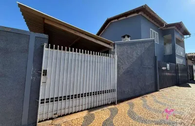 Sobrado com 3 dormitórios à venda, 169 m² por r$ 260.000,00 - vila bancária - leme/sp